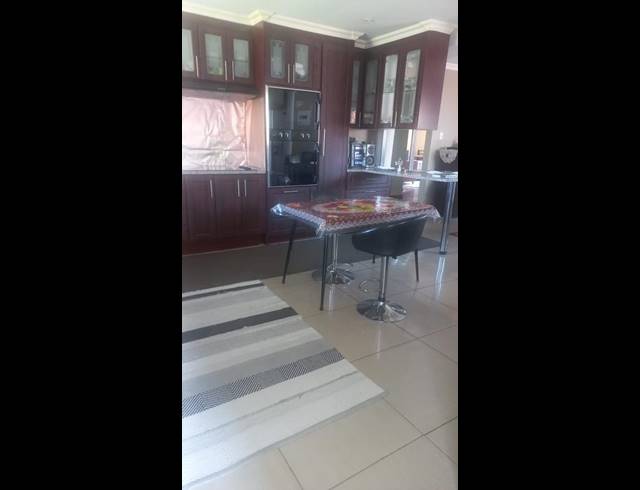 3 BEDROOM HOUSE FOR SALE IN LENASIA SOUTH